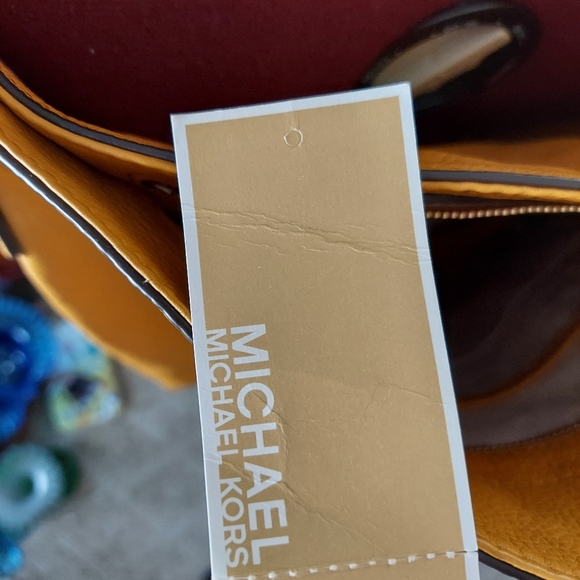 Michael Kors Brooklyn - Picture 16 of 16